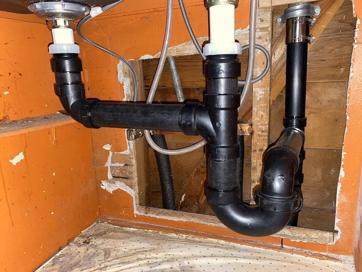 Professional Pipe Bursting equipment and tools on the job in Sumpter